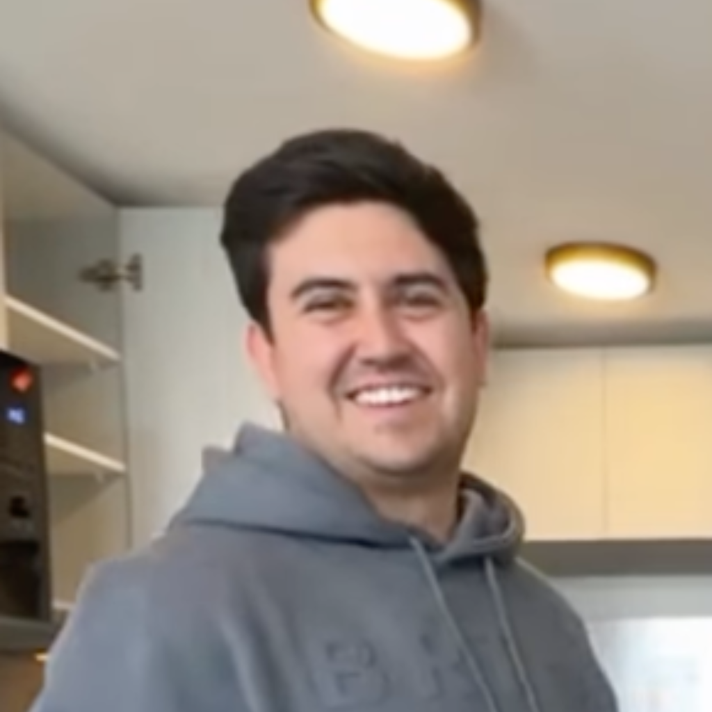 Nicolás Cabello